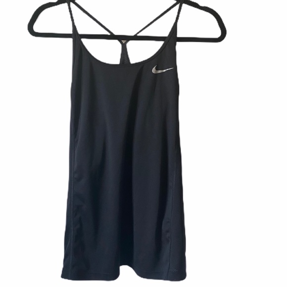 Nike Tops - Nike women’s Dri fit black racer back tank medium
